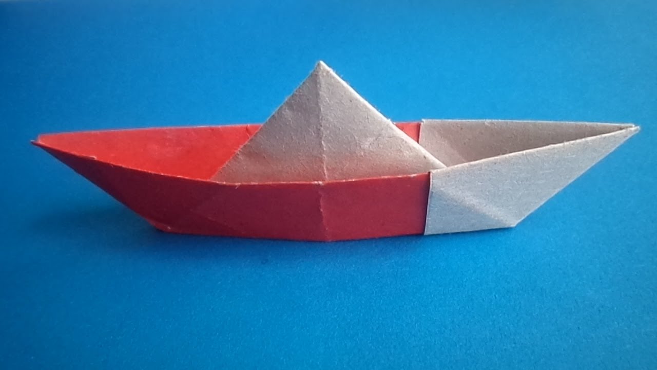 Кораблик из бумаги 3 класс. Кораблик из бумаги. Оригами кораблик. Оригами корабль. Кораблик из оригами.