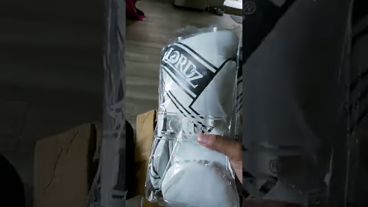 Unboxing Lordz Boxing Gloves from amazon.in