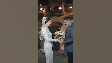 جاب ورد جاب بوكيه قال ممكن تقبليه 