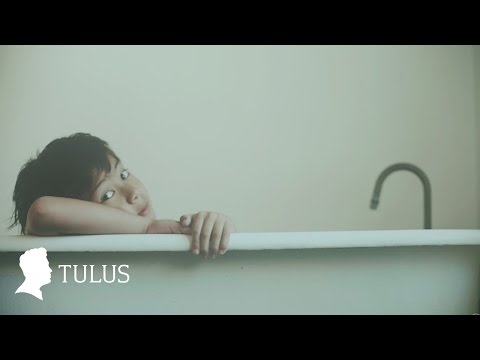 tulus---monokrom-(official-music-video)