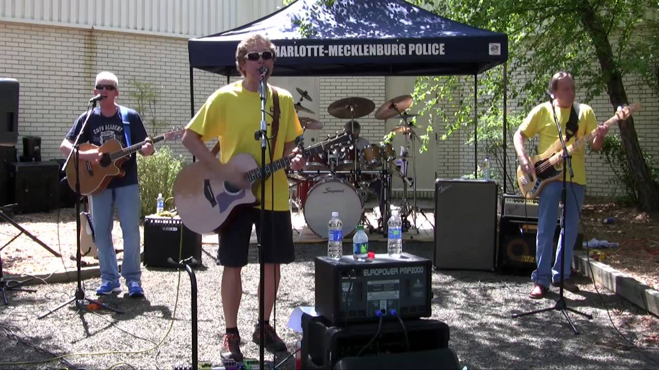 2011 Dream Dogs - Good Riddance - Special Olympics Benefit - YouTube