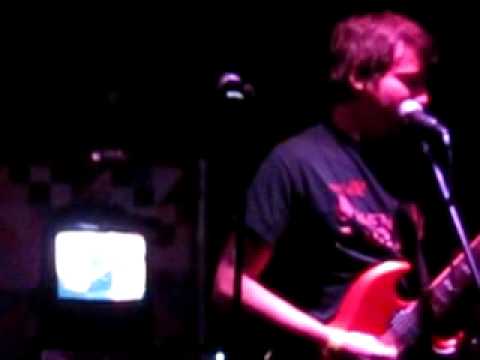 DFI - Huck Fin (live at Red 7, 2/27/10 {filmed by ...