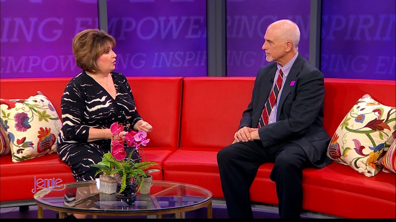JENNIE: Talking night skies and DuPont Planetarium with Dr. Gary Senn
