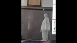 Penampakan jin di dalam masjid