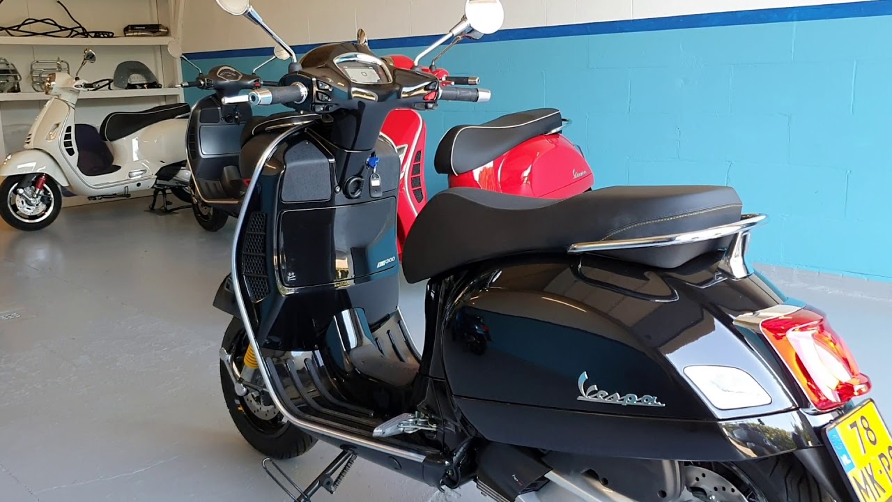 Repeat Vespa Gts Supertech 300 Hpe Nero 2019 De Vespa