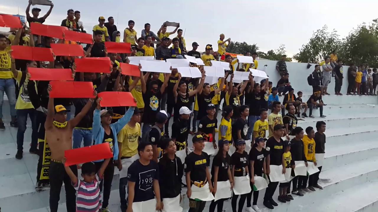 Tribun selatan 17 mei Banjarmasin ( Barito putera VS Persipura )FLAG