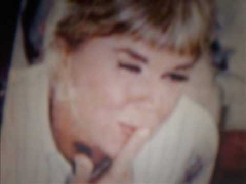 Doris Day & Guy Mitchell - A little kiss goodnight.wmv