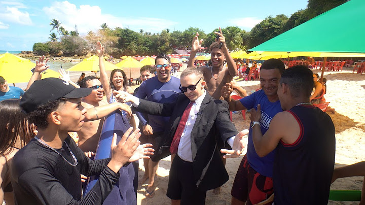 DE MALA E CÚIA NO VERÃO