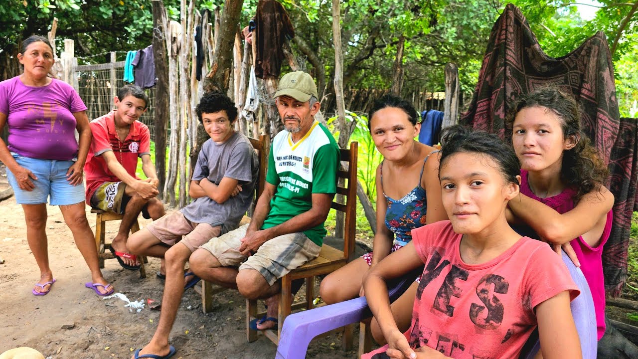 FAMÍLIA ESPECIAL FICAM MUITO FELIZES QUANDO ELES RECEBE AJUDA