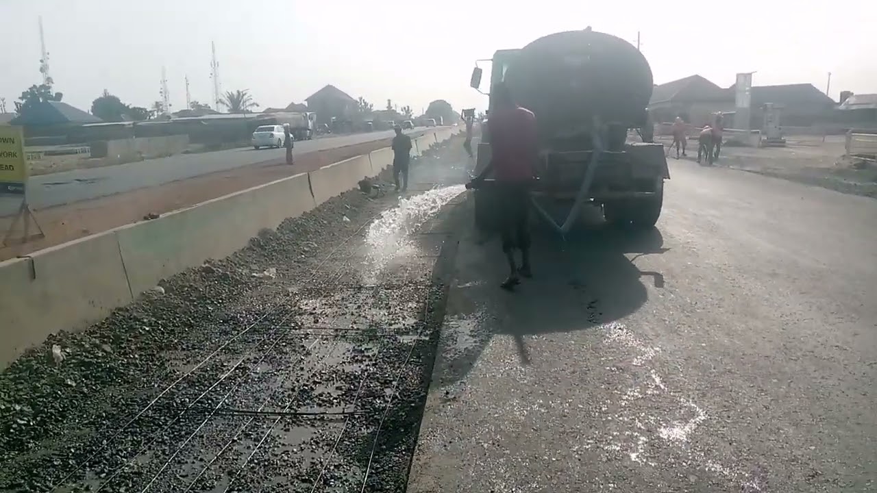 how to cure concrete to avoid cracking 