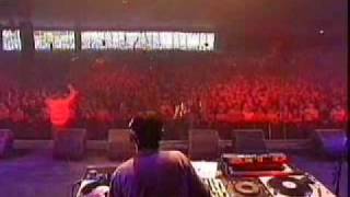 Audio Bullys - Live@Pinkpop Festival 2004-MAINSTAGE-Part.2