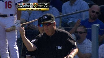 SF@LAD: Giants challenge call in 7th, call overturned