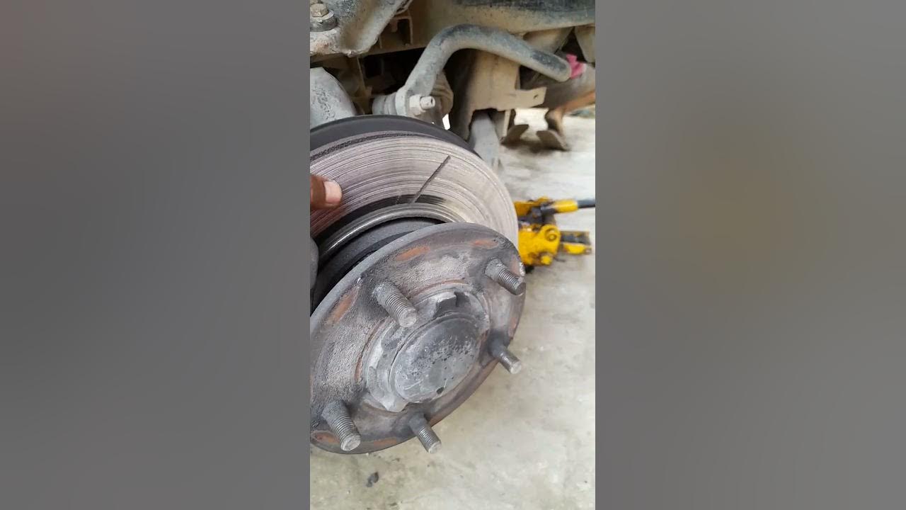 scorpio brake disc change 'front disc brake not working YouTube