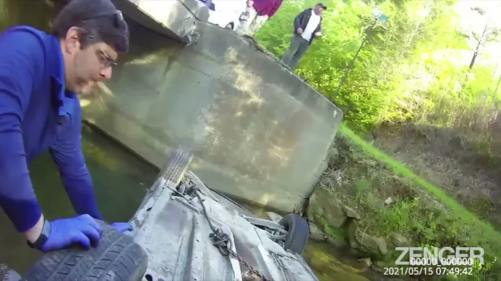 Amazing Moment Rescuers Find Man Still Alive In Ca...