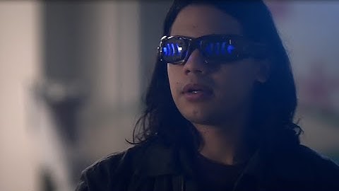 The Flash 2x18 "Versus Zoom" Cisco attempts to open a breach [HD 1080p]