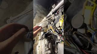 Suzuki Gs150 break light issue on switch on back light issue fix #suzukigs150