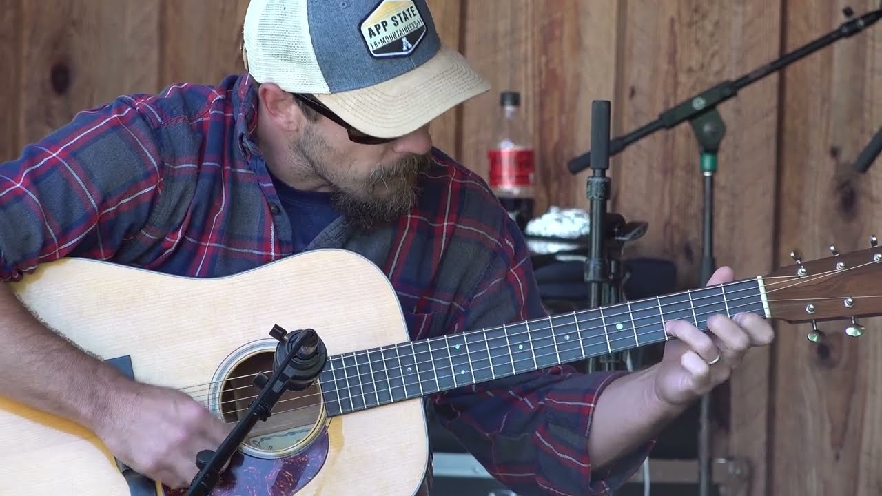 2022 Wayne Henderson Guitar Contest - Austin Mikeal - Snowflake Reel (5th Place)