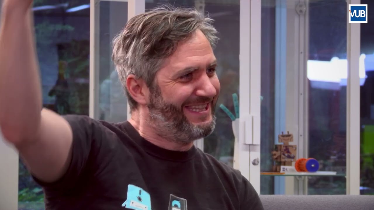 Lieven Scheire interviewt @ het AI Lab - Deel 4: Biologie en logica