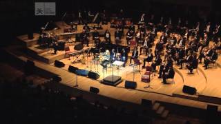León Gieco y la Banda Sinfónica de Ciegos: El fantasma de Canterville | La Ballena Azul chords