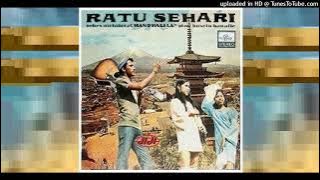 O.M. CHANDRALELA (Penjanji. Muniroh) - Nada Mesra (1960s)