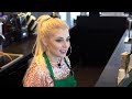 BİR GÜNLÜĞÜNE STARBUCKSTA ÇALIŞTIM HER ŞEYİ YAPTIM !