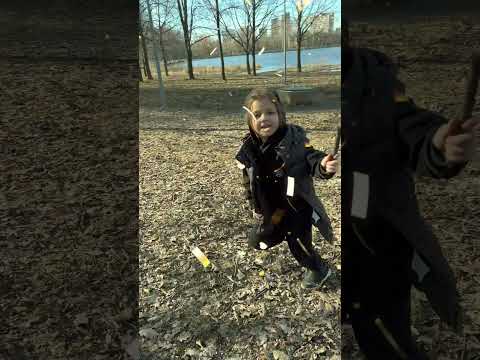 КРЫЛАТЫЕ КАЧЕЛИ | УСАДЬБА МИХАЛКОВО | МОСКВА🌞🌳#детям #видеодлядетей #vlog #москва #парк #гуляем