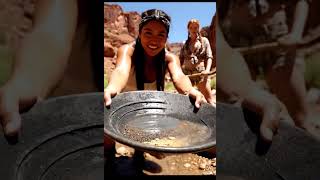 ( ASMR ) BEAUTIFUL AND SEXY GOLD MINER WOMAN MANAGED TO GET A FEW GRAMS OF GOLD