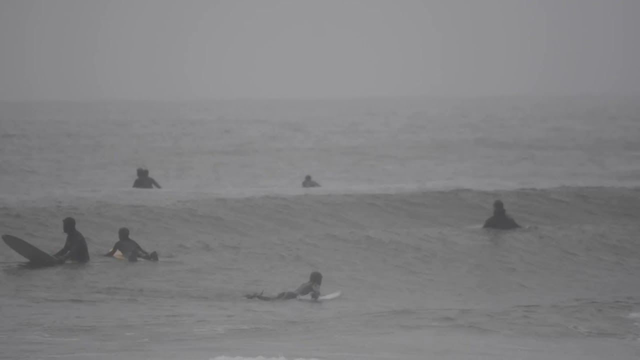 Phillip goold surfing 1st street jetty