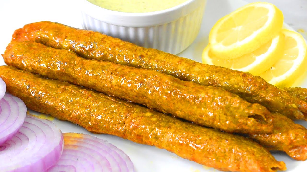 Eid special Seekh kabab recipe - Ab kabab seekh se na girenge naa tootenge - Peshaweri seekh kabab | Lively Cooking