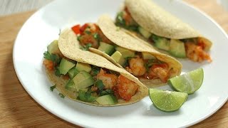 Tacos de camarón enchipotlados