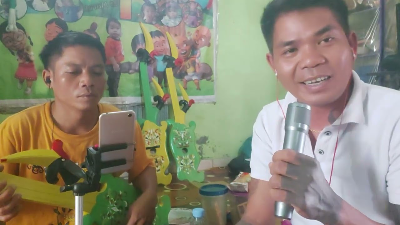 Karungut Duet Bahasa Uud Danum Dohoi by Roni Tajungan & Marsil Tualan