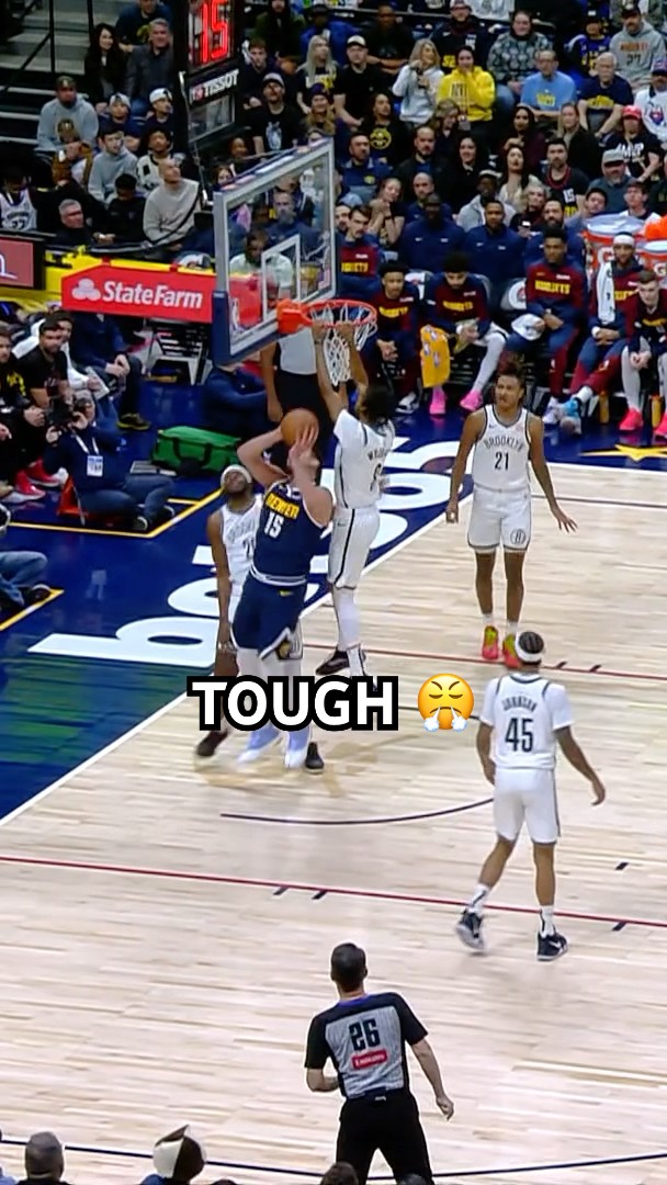 Jokić with the AND-1!