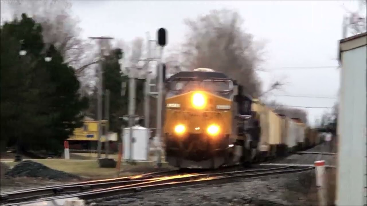 CSX Manifest Trains of the Saginaw Sub in Romulus MI