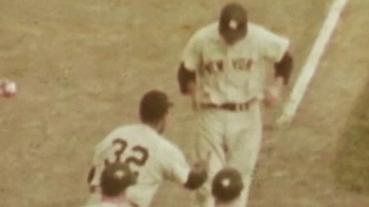 WS1958 Gm7: Skowron's homer gives Yankees a 6-2 lead