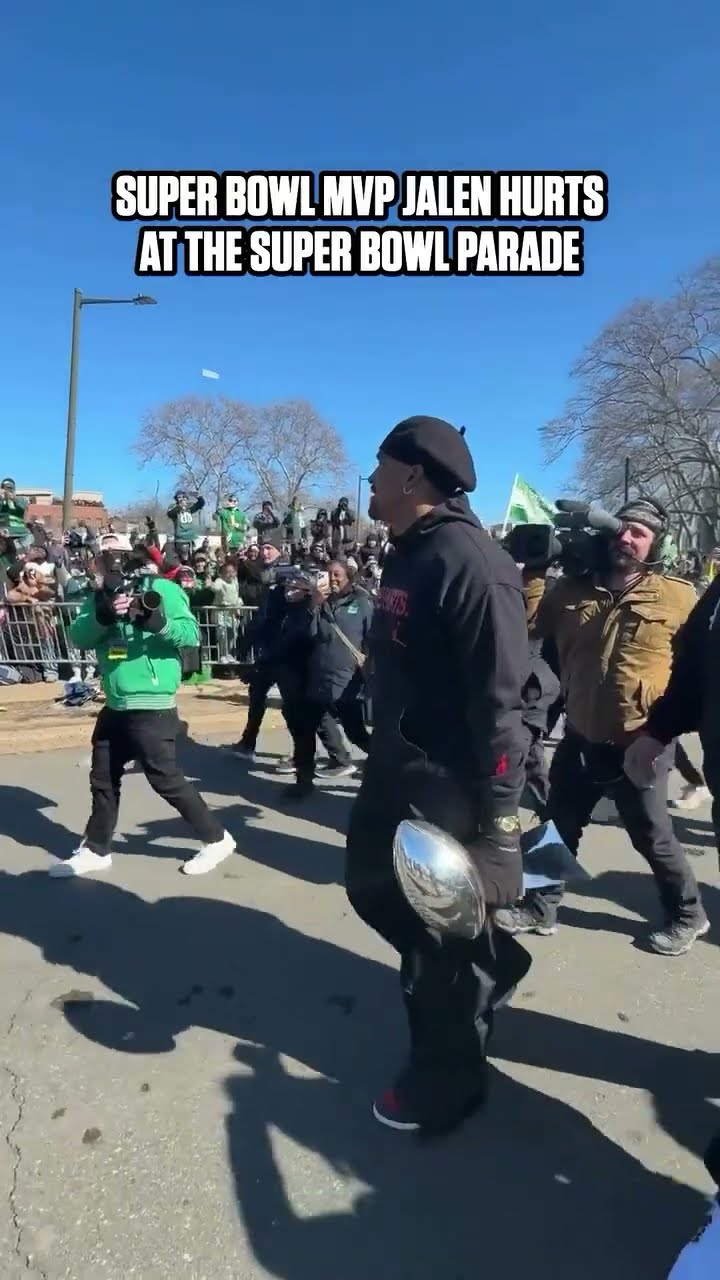 A multitasking King ?