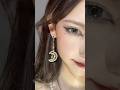 丁度真ん中で止められると両顔見れます #メイク #makeup #半顔#半顔メイク#変身#整形メイク