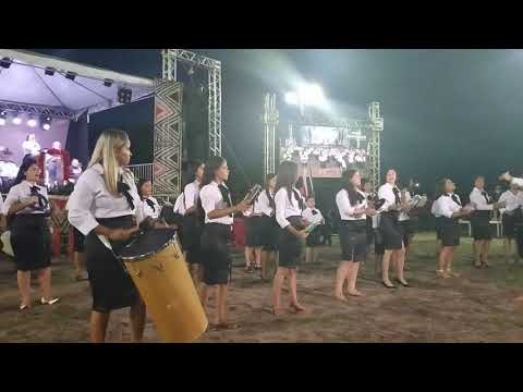 Banda Cântico de Miriam louvando no congresso de missões do Projeto Campos Brancos.