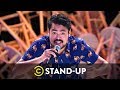 Hugo "El Cojo Feliz" | Stand Up | Comedy Central México