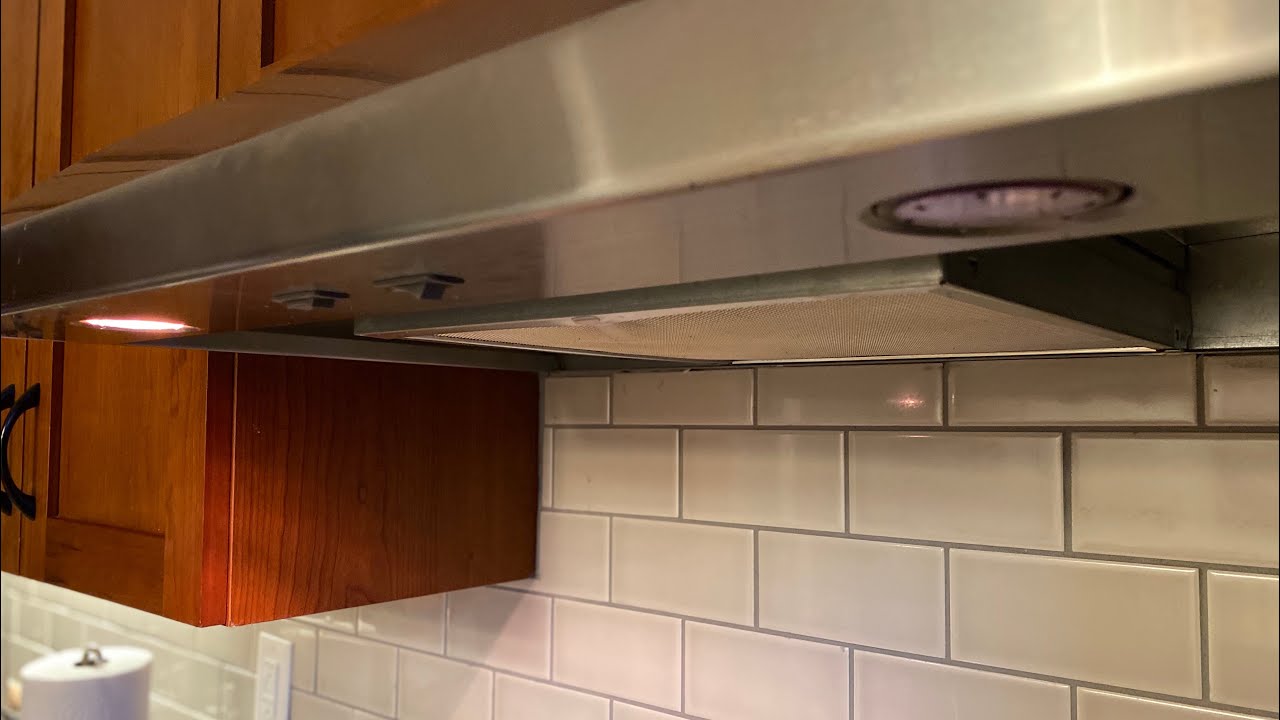 change flood light in kitchen range hood