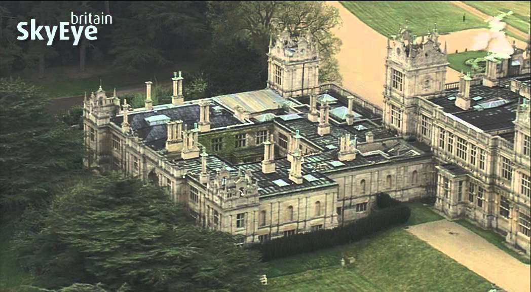Nice wayne manor floor plans Batman V Superman Is Probably Going To Use This Unusual House As Wayne Manor Cinemablend