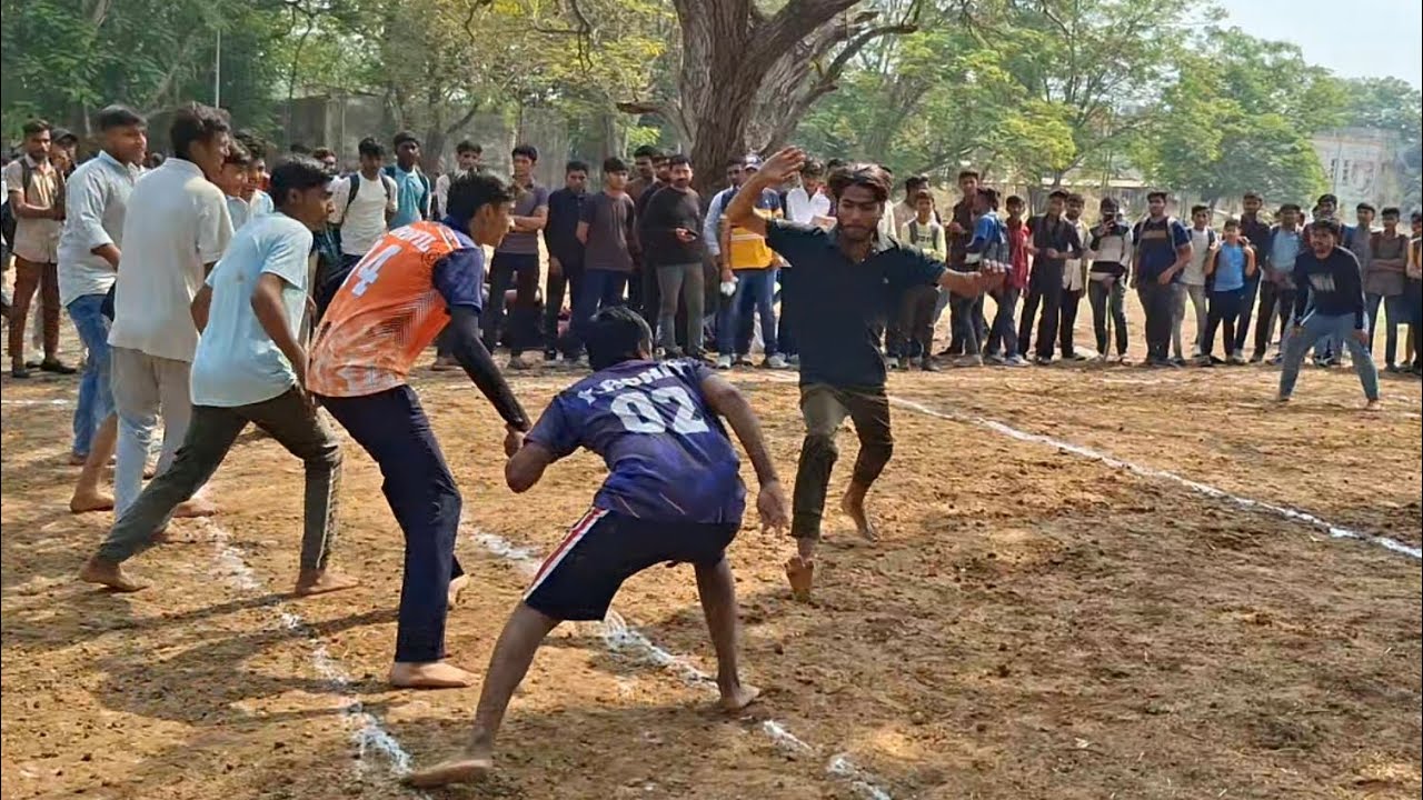 college mein pahli bar sports week hua🥹