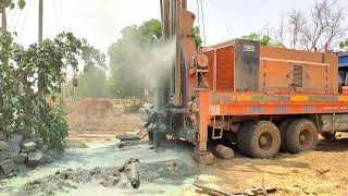 Borewell drilling from village || 140 फीट मे फूल पानी || live camera video