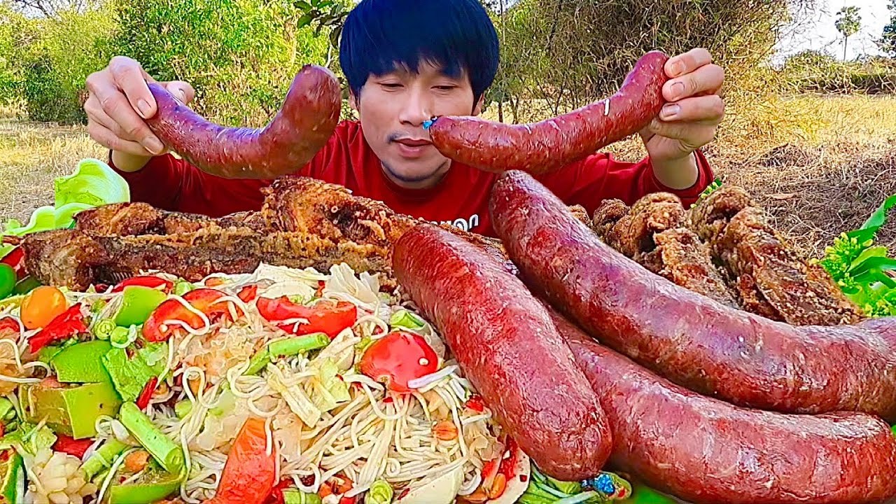 ตำซั่วปลาดุกทอดหม่ำเนื้อวัวแกล้มผักสดแซ่บคักอีหลีครับพี่น้อง ASMR MUKBANG EATING SHOW#โก้อีสานพาแดก 