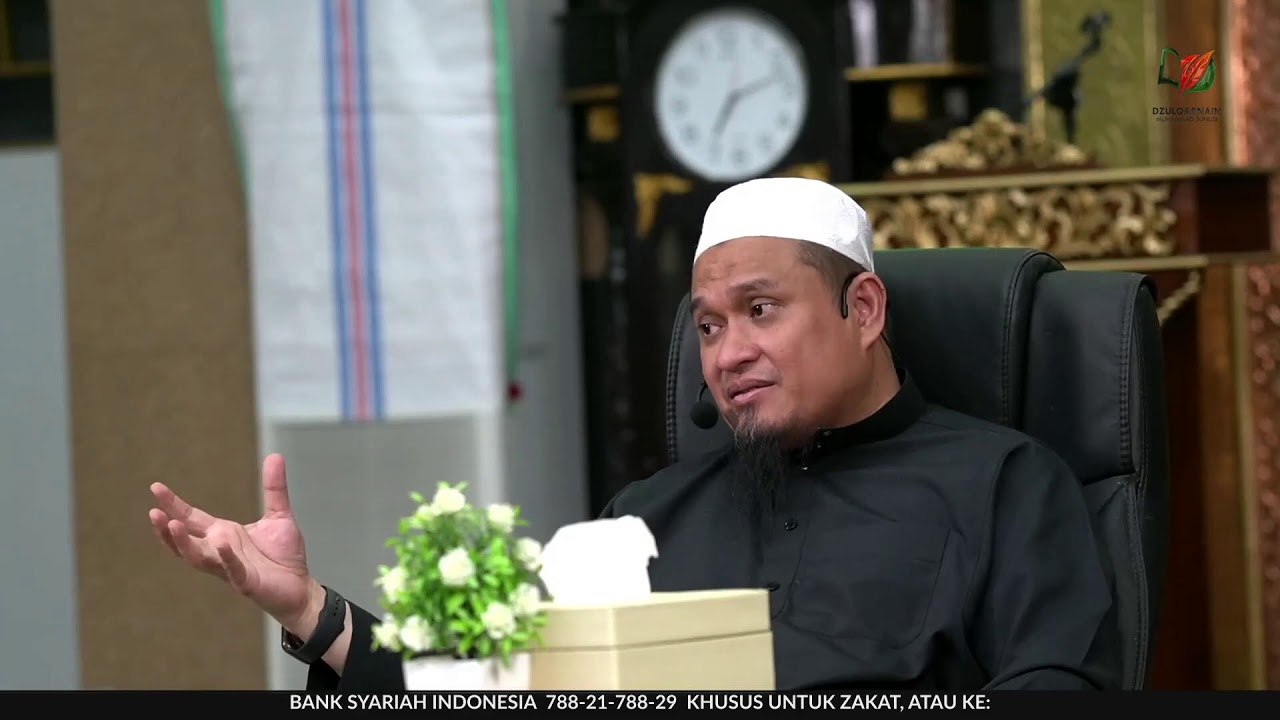 Raih Kebahagiaan Hidup dengan Sabar dan Syukur - Ustadz Dzulqarnain M. Sunusi