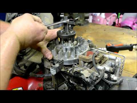 BRIGGS AND STRATTON LAWN MOWER ENGINE REPAIR :  HOW TO DIAGNOSE AND REPAIR A BROKEN FLYWHEEL KEY