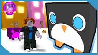 Noob with Giant Penguin Pet! - Roblox Pet Simulator