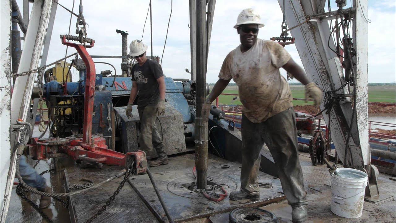 A Drill Pipe Connection YouTube a-drill-pipe-connection-youtube