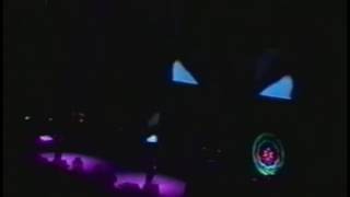 Tool - (-) Ions - live in Wilkes Barre, 24.9.2001