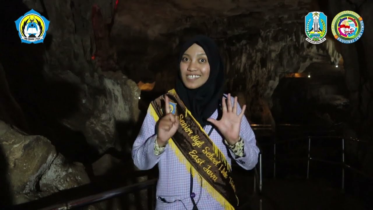 Rahmadina Nikmatul Hidayah_SMA Negeri 1 Pule_English VLOG Competition