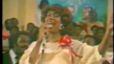 Morton Family Sings 3 - Debra Morton sings "Tell T...